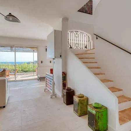 La M A Pramousquier Villa