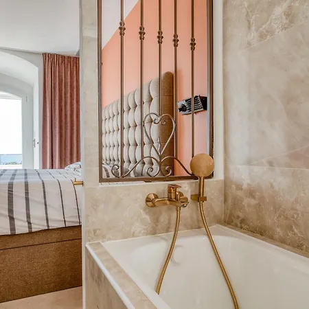 빌라 La M A Pramousquier 르 라방두