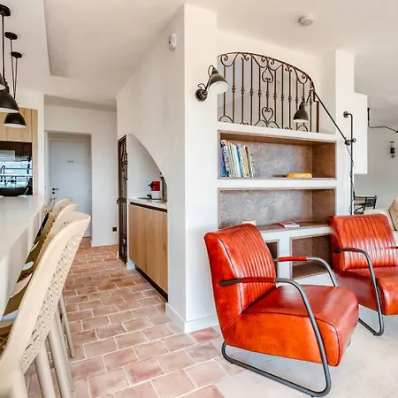 La M A Pramousquier * 르 라방두